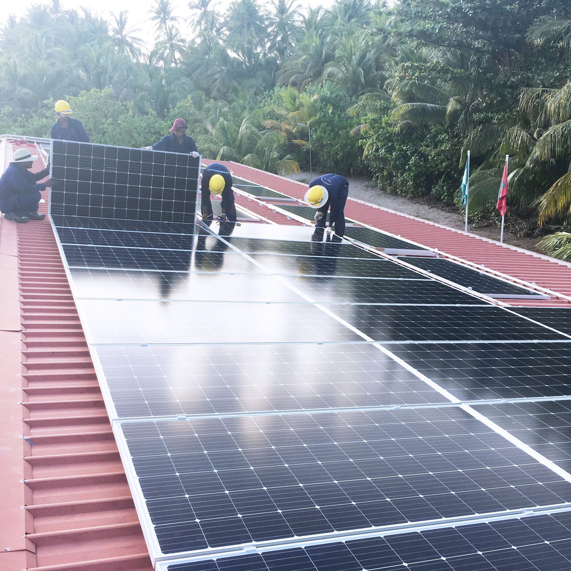 CASES-Solar Hybrid Power Project in Magoodhoo Island of Maldives插图3