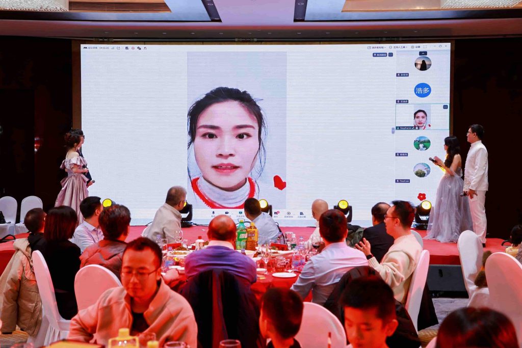 骏马奔腾赴新程，凝心聚力启华章插图23