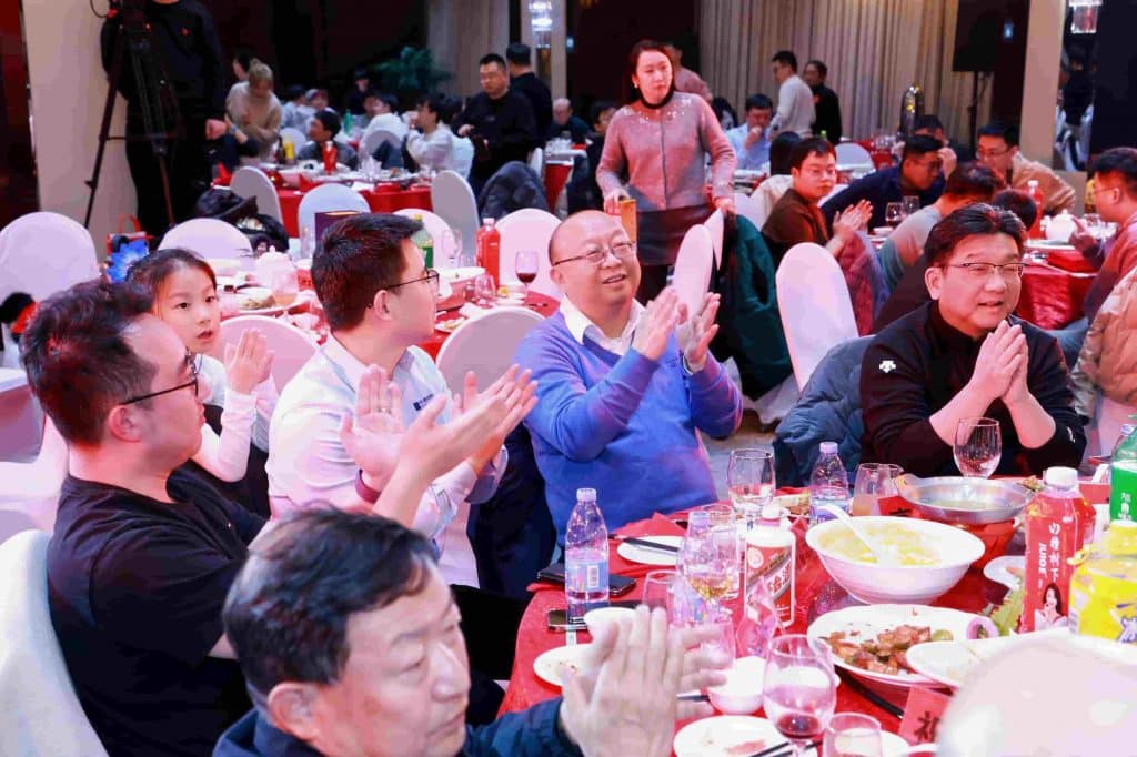 骏马奔腾赴新程，凝心聚力启华章插图50