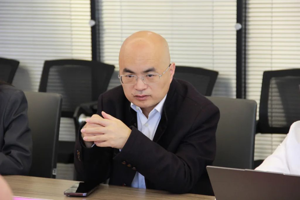 佛得角代表团莅临中腾微网参观交流插图3